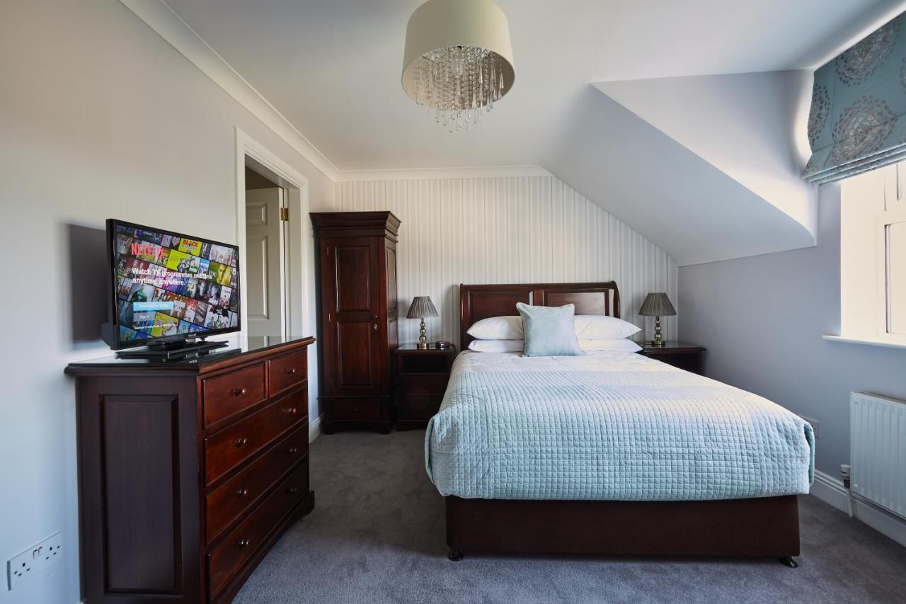 Luxury Lodges In Doolin Village With Hot Tubs Exterior photo